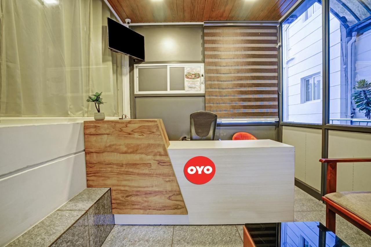 Oyo Flagship 81260 Star Lights Hotel Munnar Exterior foto