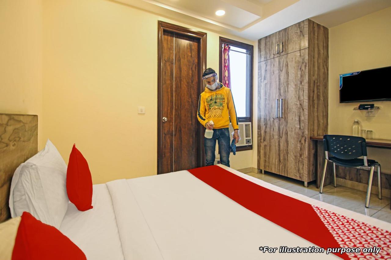 Oyo Flagship 81260 Star Lights Hotel Munnar Exterior foto