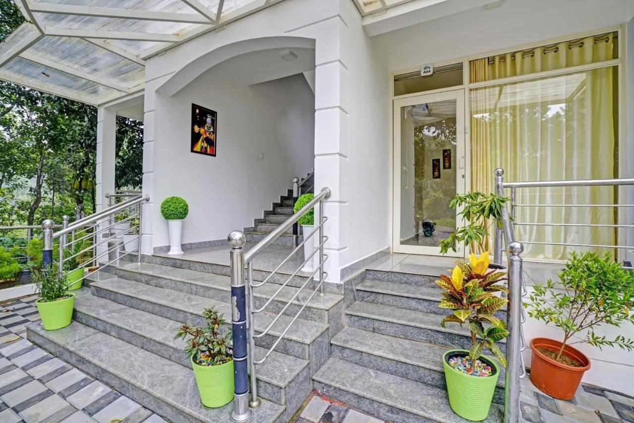 Oyo Flagship 81260 Star Lights Hotel Munnar Exterior foto